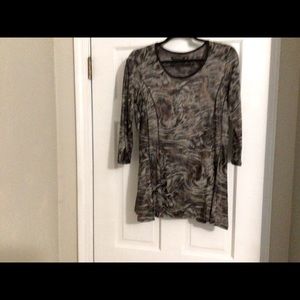 Round neck tunic top